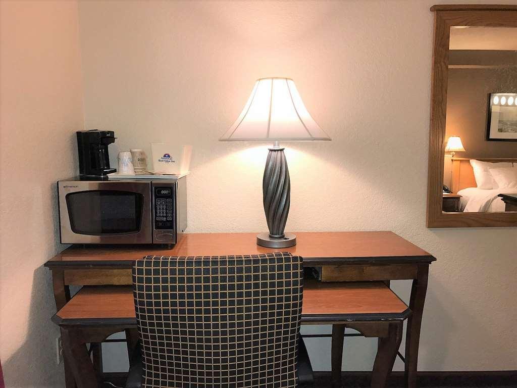 Americas Best Value Inn Линуд Стая снимка