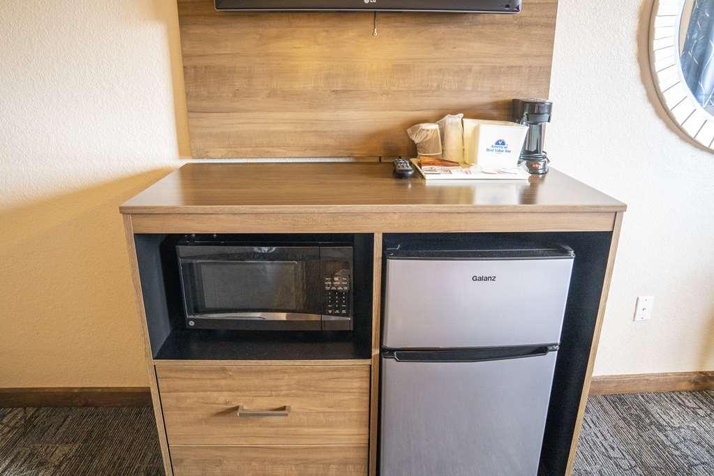 Americas Best Value Inn Линуд Стая снимка