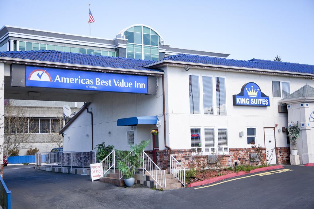 Americas Best Value Inn Линуд Екстериор снимка