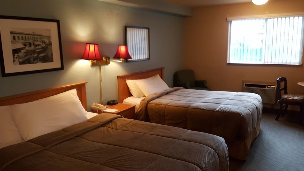 Americas Best Value Inn Линуд Екстериор снимка